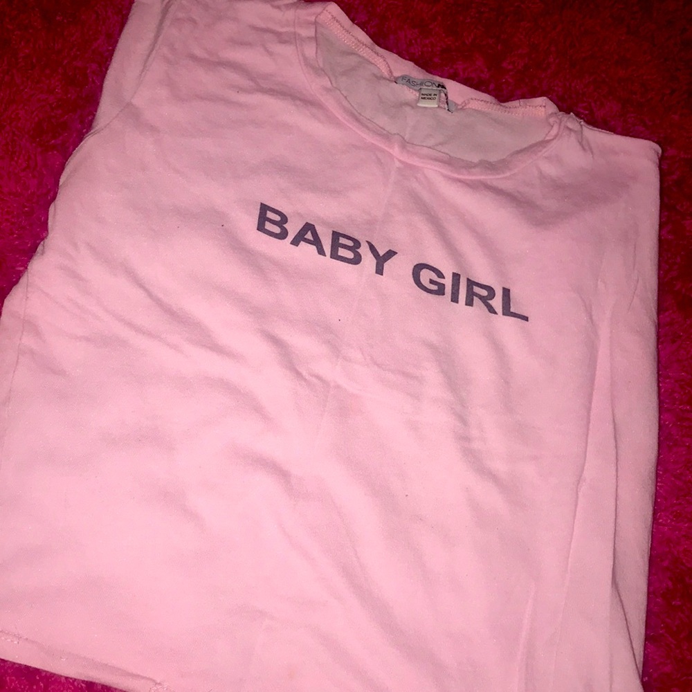 Cropped tee